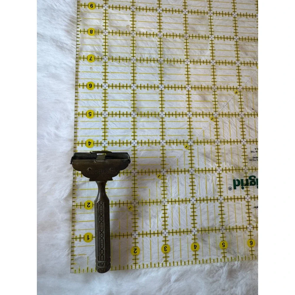 Vintage Ever-Ready Single Edge Safety Razor Ornate Handle Brooklyn NY Made USA